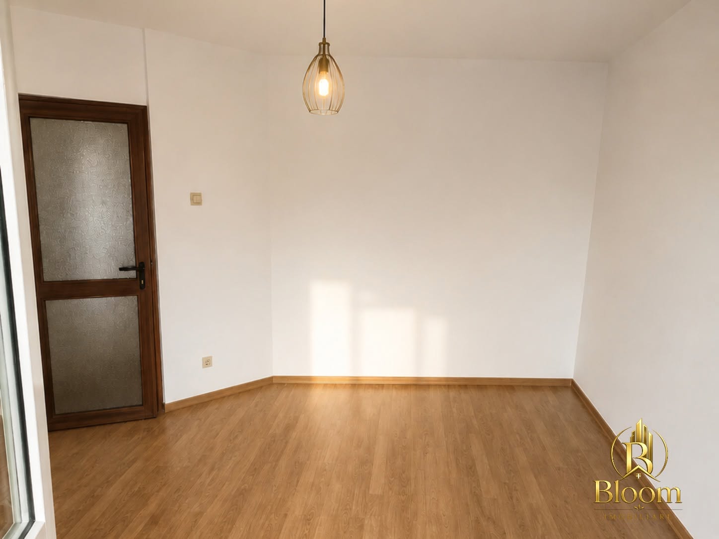 Cameră cu iluminat natural