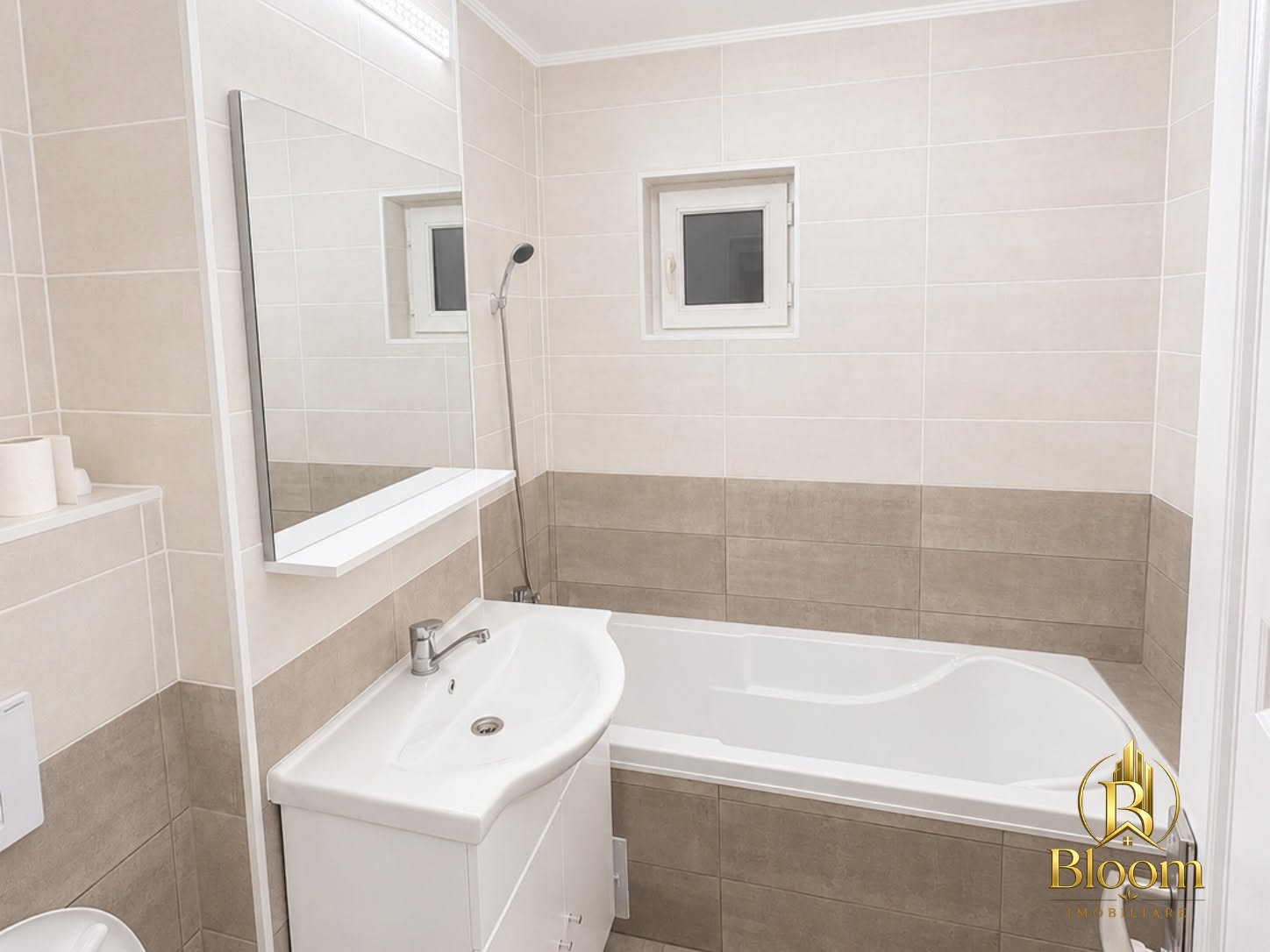 Baie complet renovată